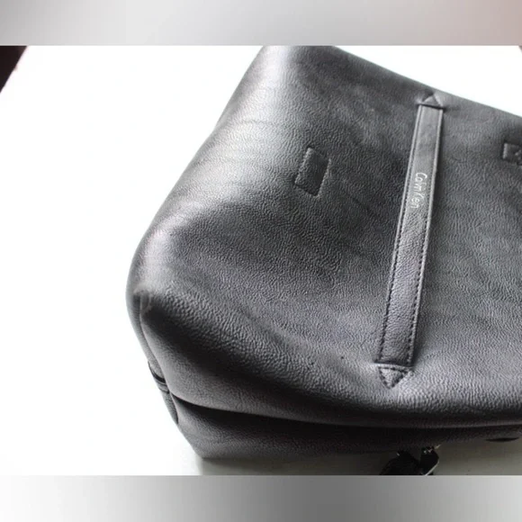 Calvin Klein satchel/cross body bag - Picture 4 of 12